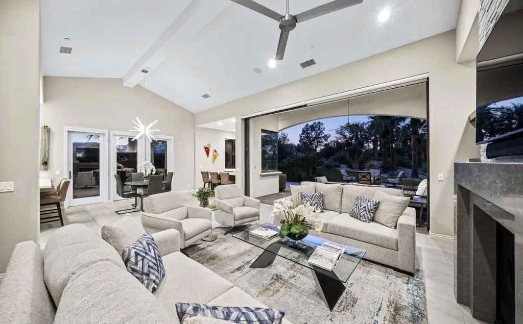 76054 Via Saturnia, Indian Wells, California 92210 home-pic-17